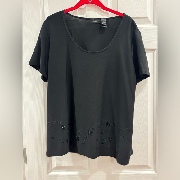 Liz Clabourne Collections XL top with lite beading on the bottom - Picture 1 of 5